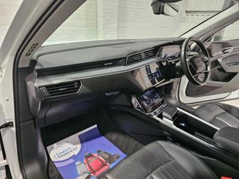 AUDI E-TRON 55 SUV 5dr Electric Auto quattro 95kWh (408 ps)