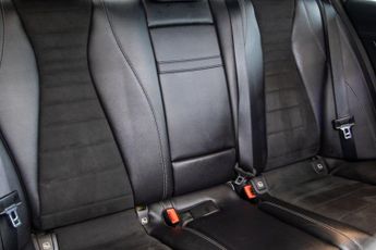 MERCEDES-BENZ E-CLASS 2.0 E220d AMG Line (Premium) Saloon 4dr Diesel G-Tronic+ 4MATIC 