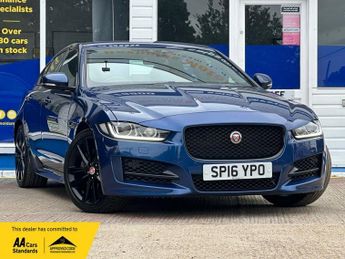 Jaguar XE 2.0d R-Sport Saloon 4dr Diesel Auto Euro 6 (s/s) (180 ps)