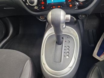 NISSAN JUKE 1.6 Acenta SUV 5dr Petrol XTRON Euro 6 (117 ps)