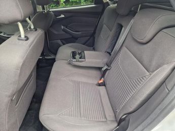 FORD FOCUS 1.6 Titanium Estate 5dr Petrol Powershift Euro 6 (125 ps)