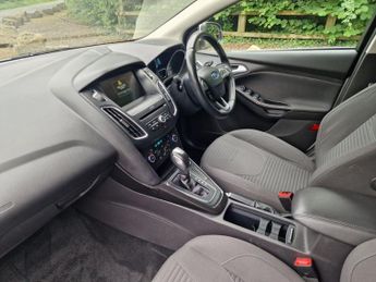 FORD FOCUS 1.6 Titanium Estate 5dr Petrol Powershift Euro 6 (125 ps)