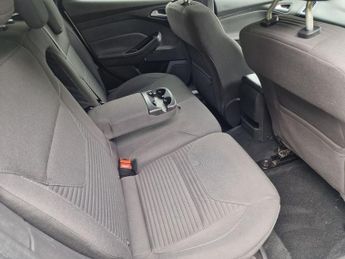 FORD FOCUS 1.6 Titanium Estate 5dr Petrol Powershift Euro 6 (125 ps)