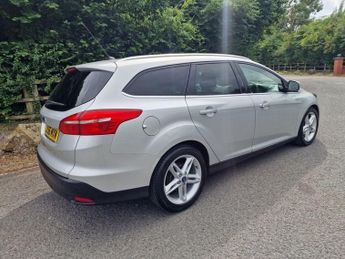 FORD FOCUS 1.6 Titanium Estate 5dr Petrol Powershift Euro 6 (125 ps)