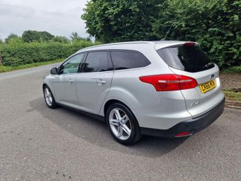 FORD FOCUS 1.6 Titanium Estate 5dr Petrol Powershift Euro 6 (125 ps)