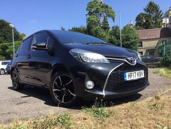 TOYOTA YARIS 1.33 Dual VVT-i Design Hatchback 5dr Petrol Manual Euro 6 (99 ps