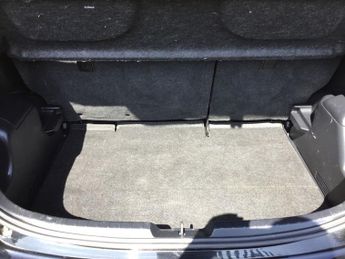 TOYOTA YARIS 1.33 Dual VVT-i Design Hatchback 5dr Petrol Manual Euro 6 (99 ps