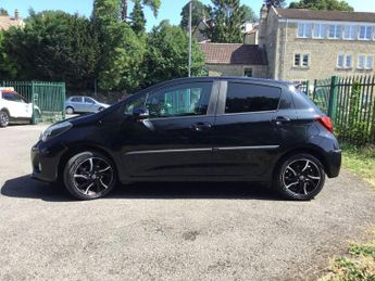 TOYOTA YARIS 1.33 Dual VVT-i Design Hatchback 5dr Petrol Manual Euro 6 (99 ps