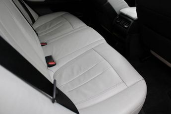 BMW X5 M 4.4 BiTurbo V8 SUV 5dr Petrol Auto xDrive Euro 6 (s/s) (575 bhp)