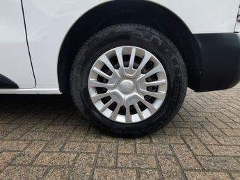 TOYOTA PROACE 75kWh Icon Medium Panel Van 6dr Electric Auto MWB (7kW OBC) (136