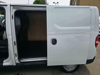 MAXUS EDELIVER 3 35kWh Electric Van in White with 65,300 miles, 1 owner, ULEZ com
