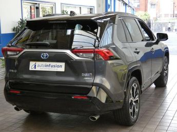 TOYOTA RAV4 2.5 VVT 18.1kWh Dynamic SUV 5dr Petrol Plug-in Hybrid CVT 4WD Eu
