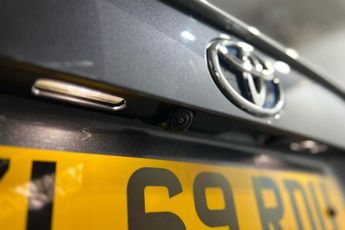 TOYOTA RAV4 2.5 VVT-h Dynamic SUV 5dr Petrol Hybrid CVT Euro 6 (s/s) (218 ps
