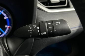 TOYOTA RAV4 2.5 VVT-h Dynamic SUV 5dr Petrol Hybrid CVT Euro 6 (s/s) (218 ps