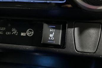 TOYOTA RAV4 2.5 VVT-h Dynamic SUV 5dr Petrol Hybrid CVT Euro 6 (s/s) (218 ps