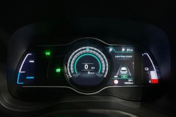 HYUNDAI KONA 64kWh Premium SUV 5dr Electric Auto (7kW Charger) (204 ps) 1 Pre
