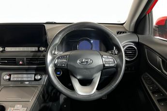 HYUNDAI KONA 64kWh Premium SUV 5dr Electric Auto (7kW Charger) (204 ps) 1 Pre