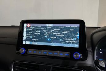 HYUNDAI KONA 64kWh Premium SUV 5dr Electric Auto (7kW Charger) (204 ps) 1 Pre