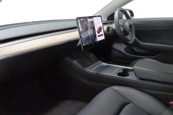 TESLA Model 3 Standard Range Plus Saloon 4dr Electric Auto RWD (241 bhp) 1 Own