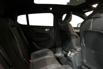 VOLVO C40 Twin Recharge 78kWh Ultimate SUV 5dr Electric Auto AWD (408 ps) 