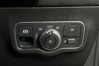 MERCEDES-BENZ EQA EQA 250+ 70.5kWh AMG Line SUV 5dr Electric Auto (190 ps) 1 Previ