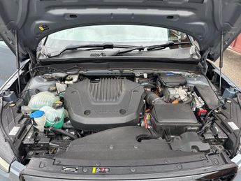 VOLVO XC40 1.5h T4 Recharge 10.7kWh Plus SUV 5dr Petrol Plug-in Hybrid Auto