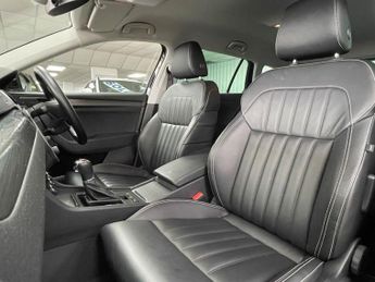 SKODA SUPERB 1.4 TSI iV 13kWh SE L Estate 5dr Petrol Plug-in Hybrid DSG Euro 