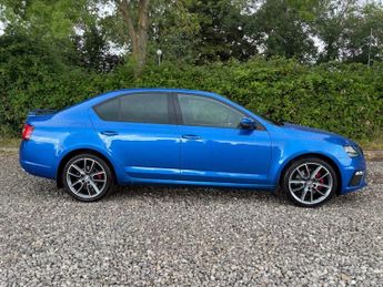 SKODA OCTAVIA 2.0 TDI vRS Hatchback 5dr Diesel DSG Euro 6 (s/s) (184 ps)