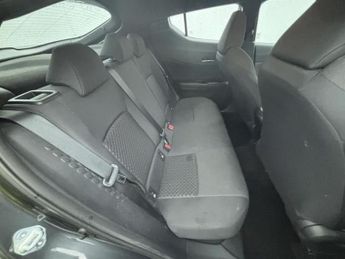 TOYOTA C-HR 1.8 VVT-h GPF Icon SUV 5dr Petrol Hybrid CVT Euro 6 (s/s) (122 p