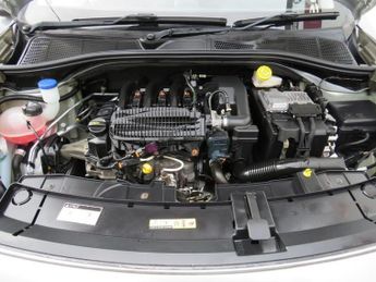 CITROEN C4 CACTUS 1.2 PureTech Flair Hatchback 5dr Petrol ETG5 Euro 6 (s/s) (82 ps