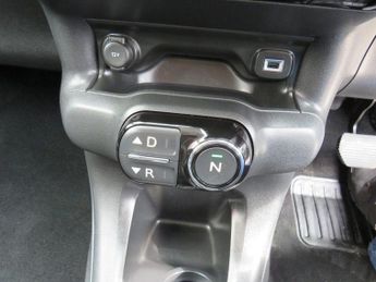 CITROEN C4 CACTUS 1.2 PureTech Flair Hatchback 5dr Petrol ETG5 Euro 6 (s/s) (82 ps