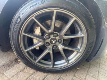 TESLA Model 3 (Dual Motor) Long Range Saloon 4dr Electric Auto 4WDE (346 ps)