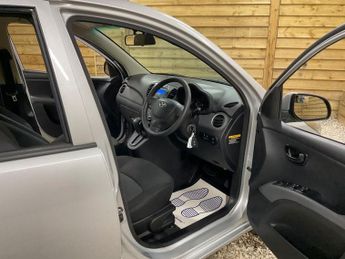 HYUNDAI I10 1.2 Active Hatchback 5dr Petrol Auto Euro 5 (85 bhp)