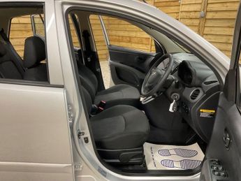 HYUNDAI I10 1.2 Active Hatchback 5dr Petrol Auto Euro 5 (85 bhp)