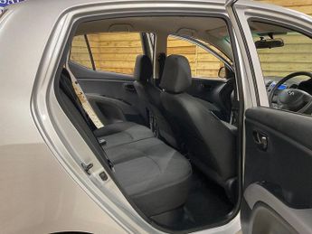 HYUNDAI I10 1.2 Active Hatchback 5dr Petrol Auto Euro 5 (85 bhp)