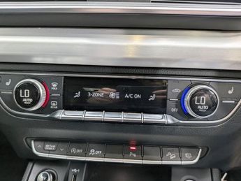 AUDI Q5 2.0 TDI QUATTRO S LINE 5d 188 BHP
