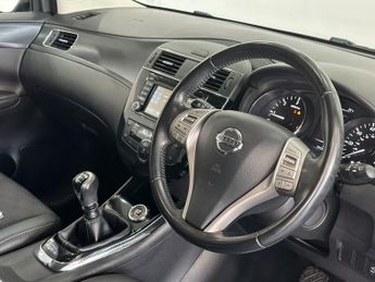NISSAN PULSAR 1.5 dCi N-Connecta Hatchback 5dr Diesel Manual Euro 6 (s/s) (110