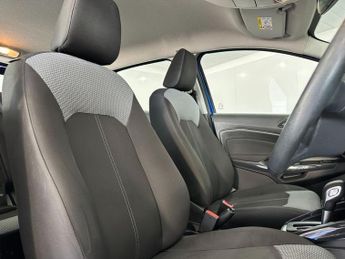 FORD ECOSPORT 1.5 Zetec SUV 5dr Petrol Powershift 2WD Euro 5 (112 ps)