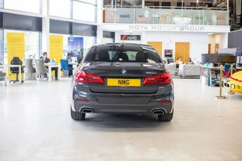BMW 5 SERIES 2.0 520d M Sport Saloon 4dr Diesel Auto Euro 6 (s/s) (190 ps)