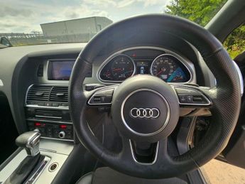 AUDI Q7 3.0 TDI V6 S line SUV 5dr Diesel Tiptronic quattro Euro 5 (s/s) 