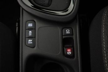 TOYOTA YARIS CROSS 1.5 VVT-h Design E-CVT Euro 6 (s/s) 5dr