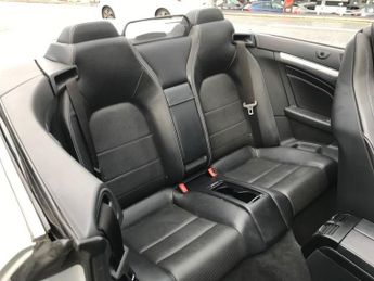 MERCEDES-BENZ E-CLASS 2.1 E220d AMG Line Edition Cabriolet 2dr Diesel G-Tronic+ Euro 6