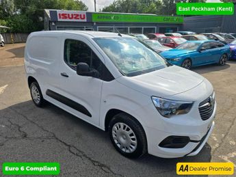 Vauxhall Combo 1.6 Turbo D 2300 Sportive in White, 33,500 miles, ULEZ Euro 6, 5