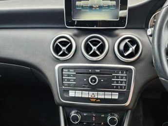 MERCEDES-BENZ A-CLASS 1.5 A180d SE Hatchback 5dr Diesel 7G-DCT Euro 6 (s/s) (109 ps)