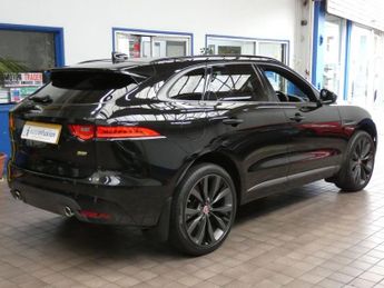 JAGUAR F-PACE 2 2.0 P300 300 Sport SUV 5dr Petrol Auto AWD Euro 6 (s/s) (300 p