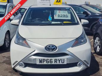 Toyota AYGO AUTOMATIC 1.0 VVT-i x-pure Hatchback 5dr Petrol x-shift Euro 6 (