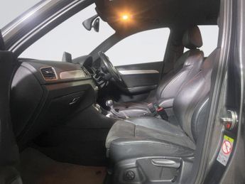 AUDI Q3 2.0 TDI S line Plus SUV 5dr Diesel S Tronic quattro Euro 5 (s/s)