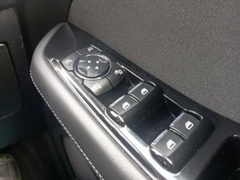 FORD S-MAX 2.0 TDCi Titanium MPV 5dr Diesel Powershift Euro 6 (s/s) (180 ps
