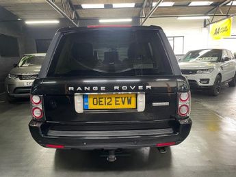LAND ROVER RANGE ROVER 4.4 TD V8 Westminster SUV 5dr Diesel Auto 4WD Euro 5 (313 bhp)