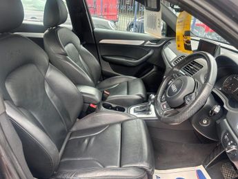 AUDI Q3 2.0 TFSI S line SUV 5dr Petrol S Tronic quattro Euro 5 (s/s) (17